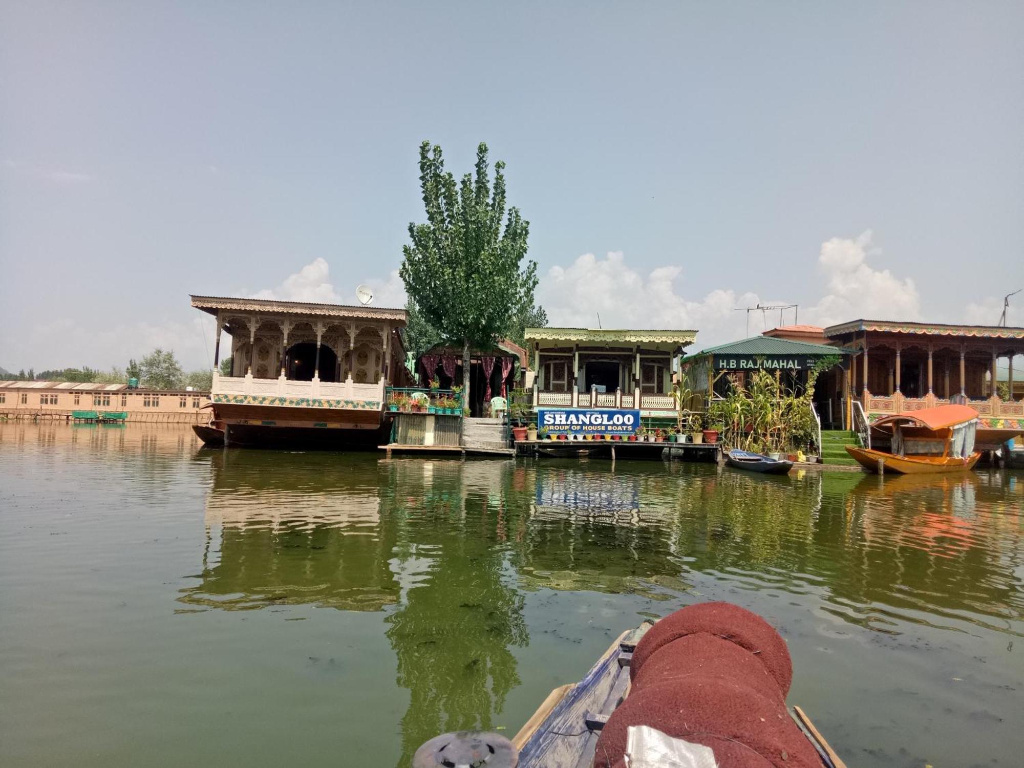 Bed and Breakfast House Boat New Manora Srīnagar Exterior foto