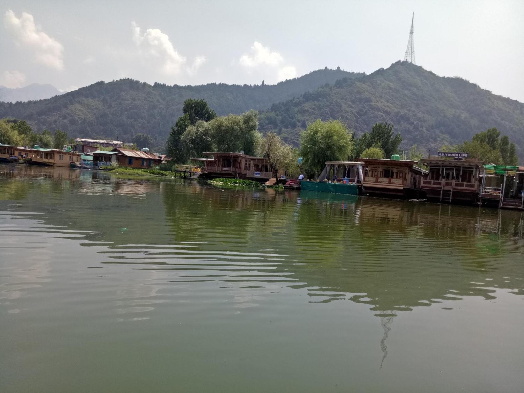 Bed and Breakfast House Boat New Manora Srīnagar Exterior foto
