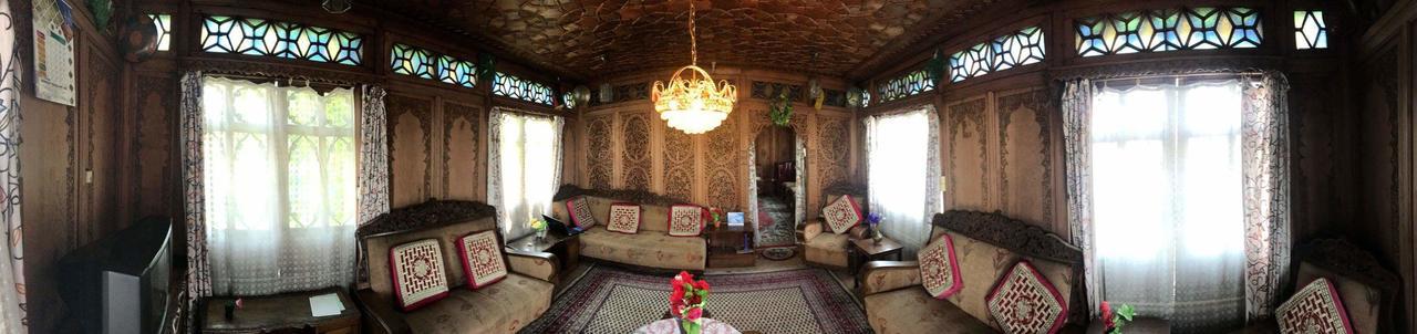 Bed and Breakfast House Boat New Manora Srīnagar Exterior foto
